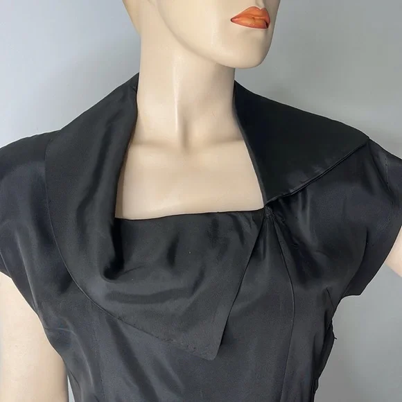 1950sBlack Taffeta Dress with Front Bow